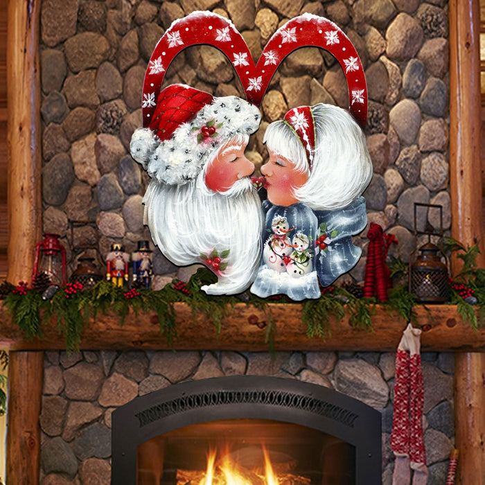 Merry Kissmas! Holiday Door Decor by Jamie Mills-Price