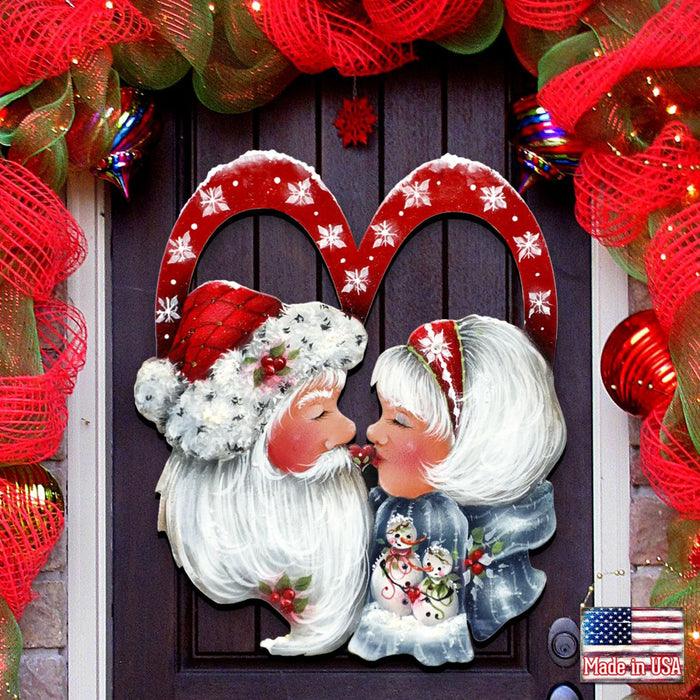 Merry Kissmas! Holiday Door Decor by Jamie Mills-Price