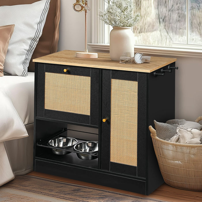 Feeding Station with 2 Lockers and Elevated Bowls Black
