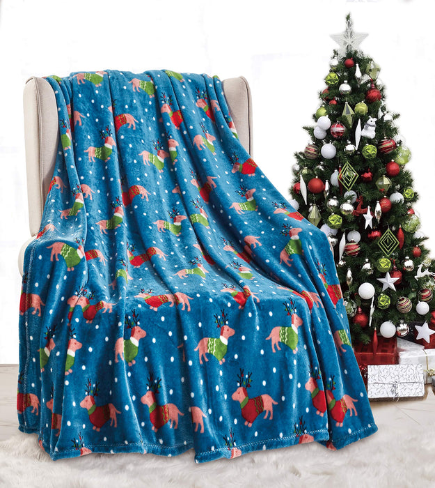 Decor & More Christmas Throw Blanket – Ultra-Soft 50"x60" Holiday Fleece