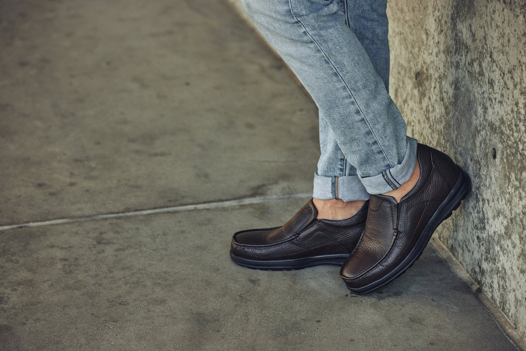CALTO G1823 Lightweight Slip-On Loafer/Dress Shoes-3 Inches Taller (Brown)