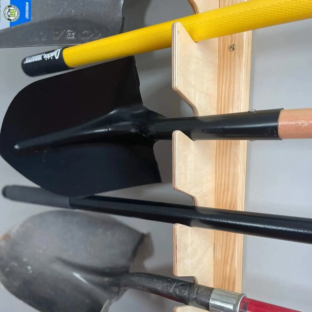 Wandhalterung für Gartenwerkzeuge – Garage