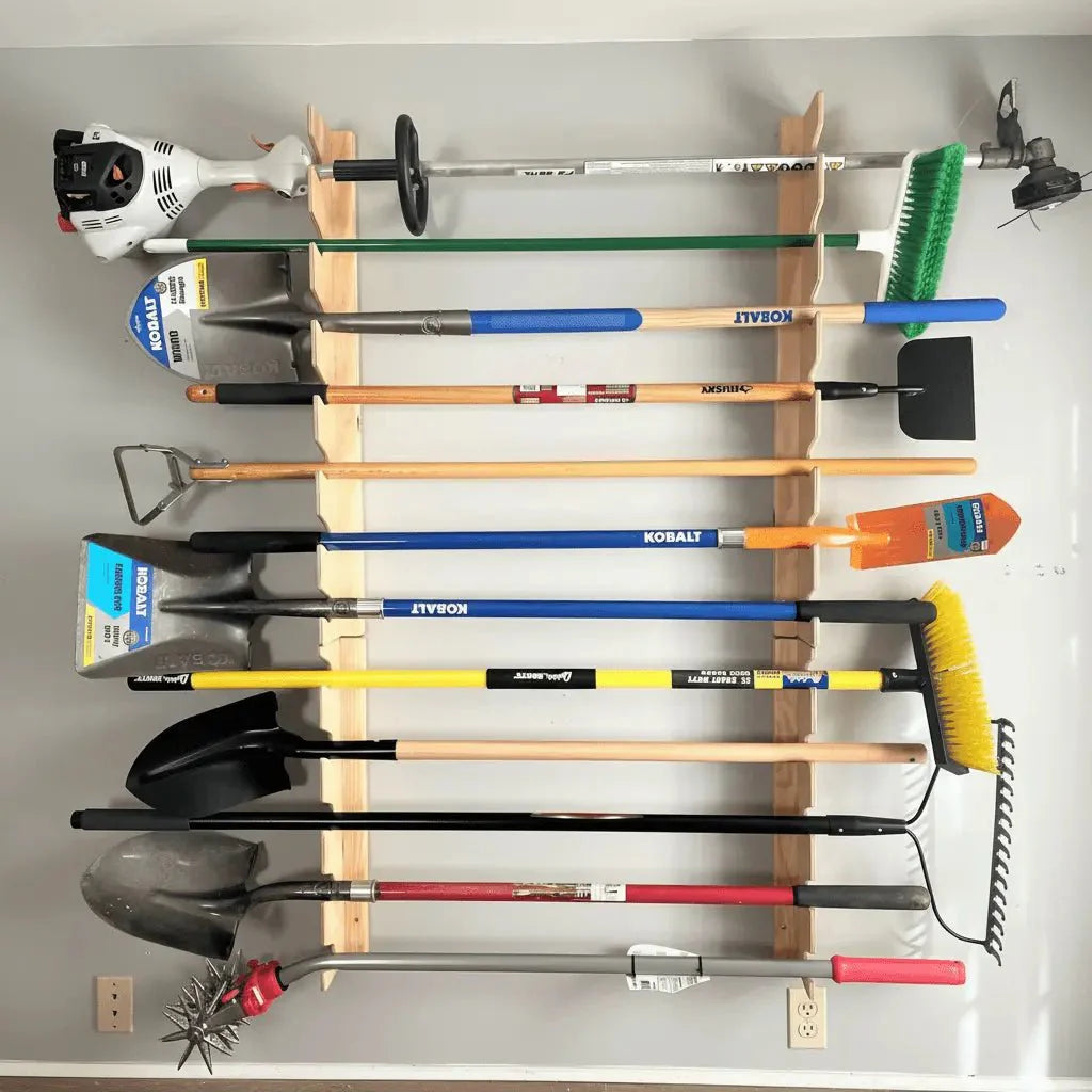 Wandhalterung für Gartenwerkzeuge – Garage